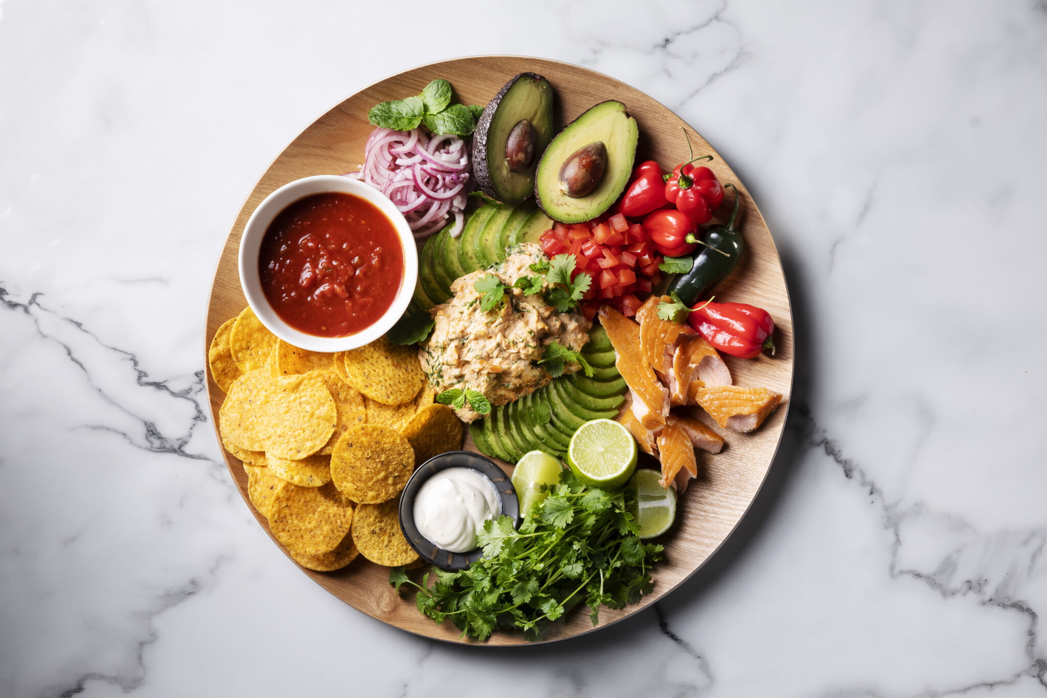 Yrttinen taco-lohidippi